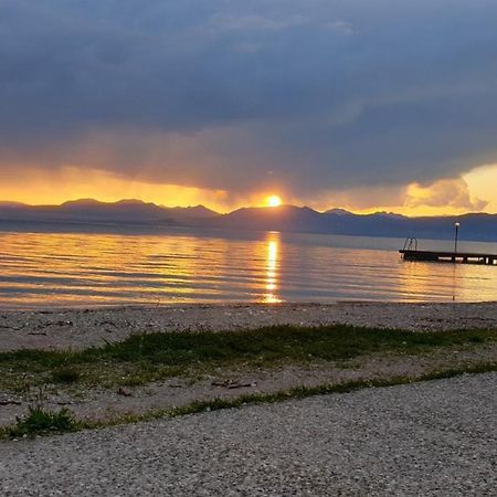 Verde & Lago Appartamento Vicino Al Lago Di Garda Calcinato Kültér fotó